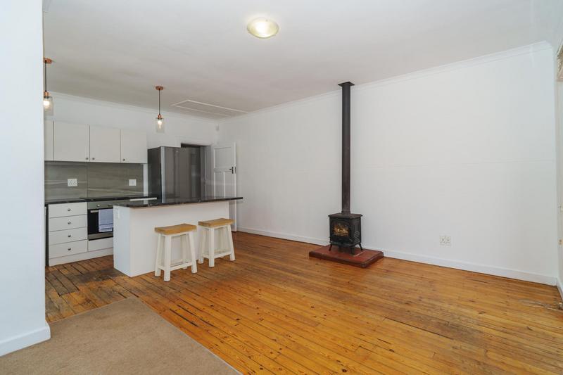 2 Bedroom Property for Sale in Harfield Village Western Cape
